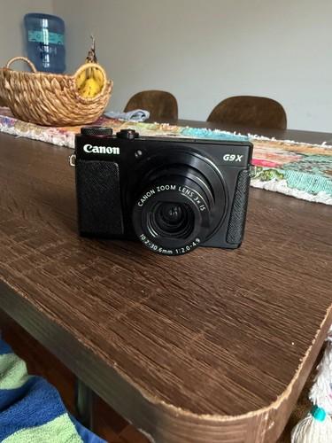 Canon powershot 2 mp - 20.2,